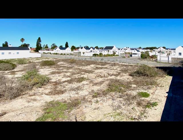 498M² VACANT LAND FOR SALE IN ATLANTIC SANDS PRIVATE ESTATE